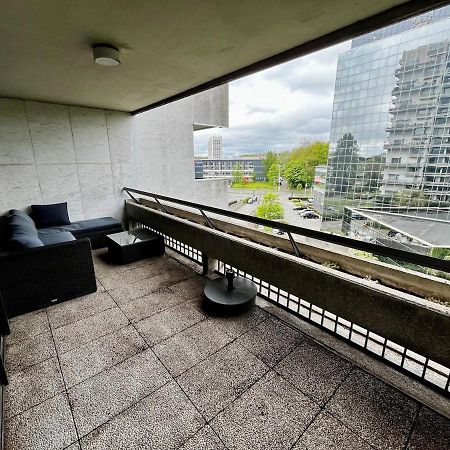 Big Apartment With Parking In アントウェルペン エクステリア 写真