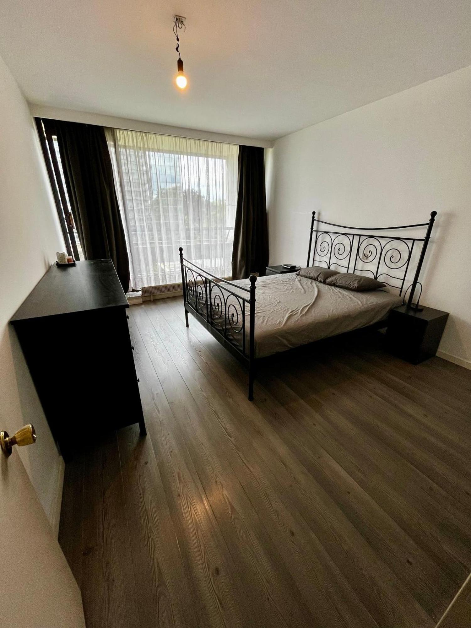 Big Apartment With Parking In アントウェルペン エクステリア 写真