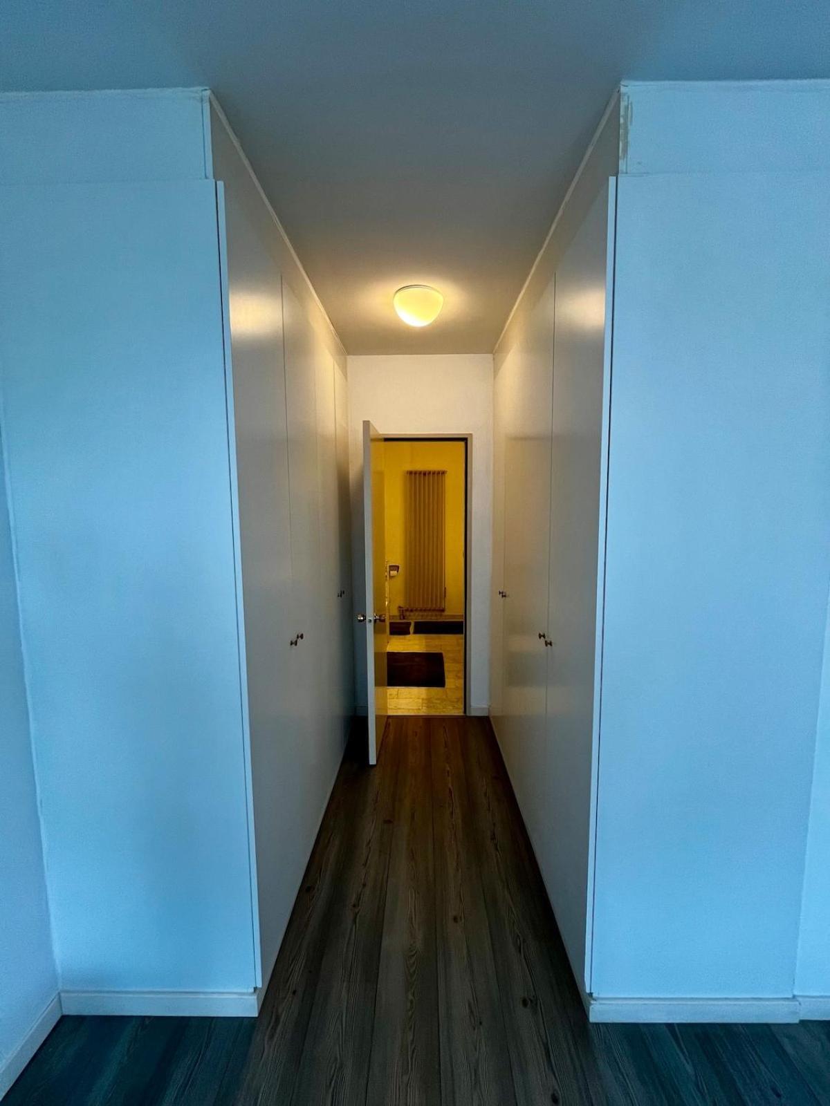 Big Apartment With Parking In アントウェルペン エクステリア 写真